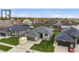 98 PETER AVENUE - 34