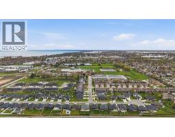 98 PETER AVENUE - 38