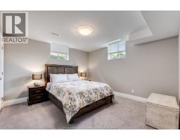 8 Wisteria LANE - 24