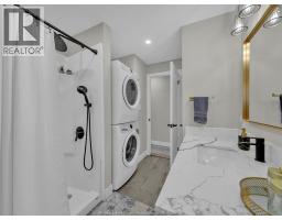 25 PARKSIDE - 15