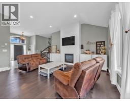863 SOUTHWOOD DRIVE - 10