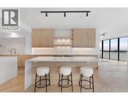 515 RIVERSIDE DRIVE West UnitNo. 1701 - 11