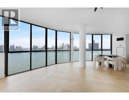 515 RIVERSIDE DRIVE West UnitNo. 1701 - 4