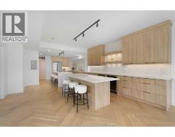 515 RIVERSIDE DRIVE West UnitNo. 1701 - 9