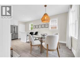 2005 AMIENS AVENUE - 12