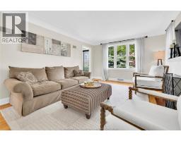 2005 AMIENS AVENUE - 14