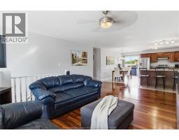8578 MENARD - 8