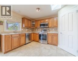 1423 OAKWOOD - 13