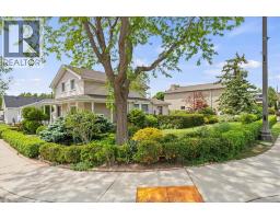146 PARK STREET - 33