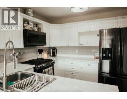 121 Queen STREET South - 13