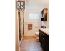 121 Queen STREET South - 31
