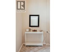 121 Queen STREET South - 7