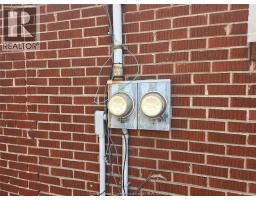 3531 Peter STREET - 5