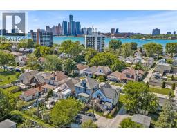1153 UNIVERSITY AVENUE East - 26
