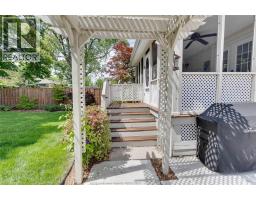 221 VILLAIRE AVENUE - 40