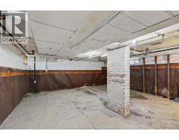 1032 FELIX AVENUE - 46