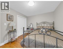 1630 NAPLES CRESCENT - 11