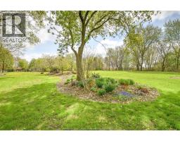 885 FRONT ROAD North - 11