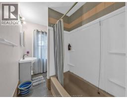 154-156 ELLIOTT STREET West - 36