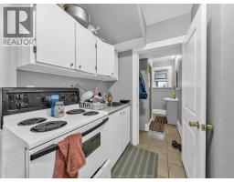 154-156 ELLIOTT STREET West - 7