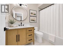 3371 BYNG ROAD - 11