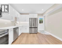 3371 BYNG ROAD - 25