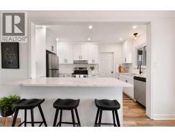 208 ROBSON ROAD - 12