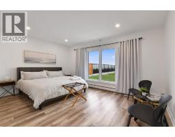 208 ROBSON ROAD - 19