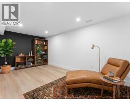293 XAVIER CIRCLE - 40
