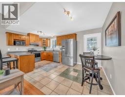 54 HOPE CRESCENT - 10