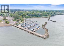 54 HOPE CRESCENT - 28