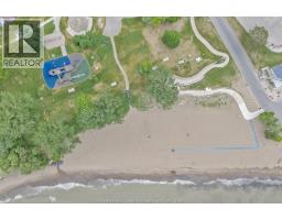 54 HOPE CRESCENT - 34