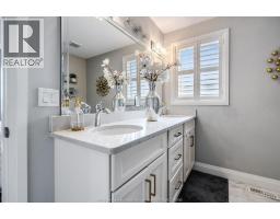 324 Patten CRESCENT - 24