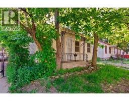 2215 FOREST AVENUE - 3