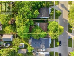 2215 FOREST AVENUE - 4