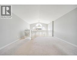 1120 KING LOUIS - 10
