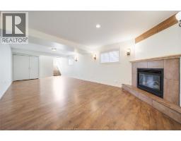 1120 KING LOUIS - 32