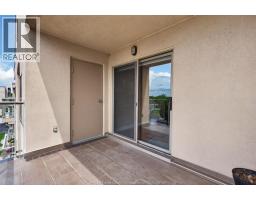 310 VILLAGE GROVE DRIVE UnitNo. 413 - 36