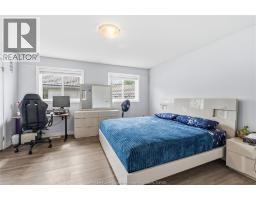 165 THOMAS AVENUE - 17