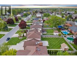1696 HEBERT - 4