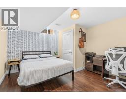 3556 HALLEE CRESCENT - 38