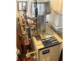 2437 RIVERSIDE DRIVE West - 18