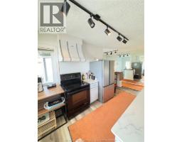 2437 RIVERSIDE DRIVE West - 6