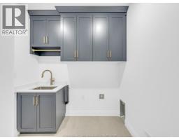 2614 BARKLEY AVENUE - 19