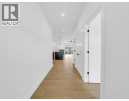 2614 BARKLEY AVENUE - 2