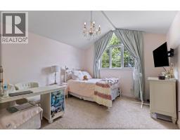 261 RUGGABER DRIVE - 36