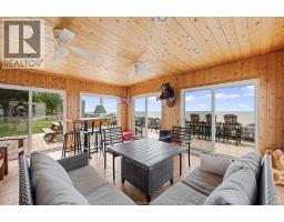 419 LAKESIDE - 8