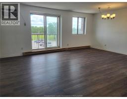 3950 WYANDOTTE ST. EAST UnitNo. 505 - 3