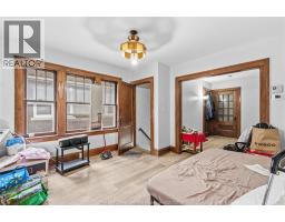 326-328 PARTINGTON AVENUE - 8