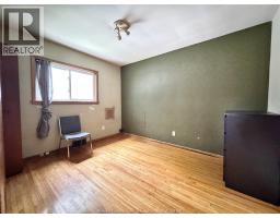 3006 Alexander AVENUE - 17